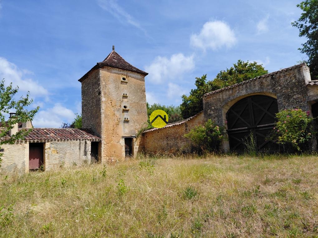 Maison 10 pièces 239 m² · à Val de Louyre Et Caudeau · 239 m² · 545 000 €