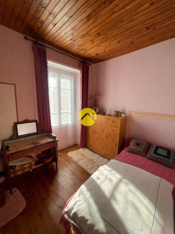 Maison 8 pièces 124 m² à Pierrefort, photo 13