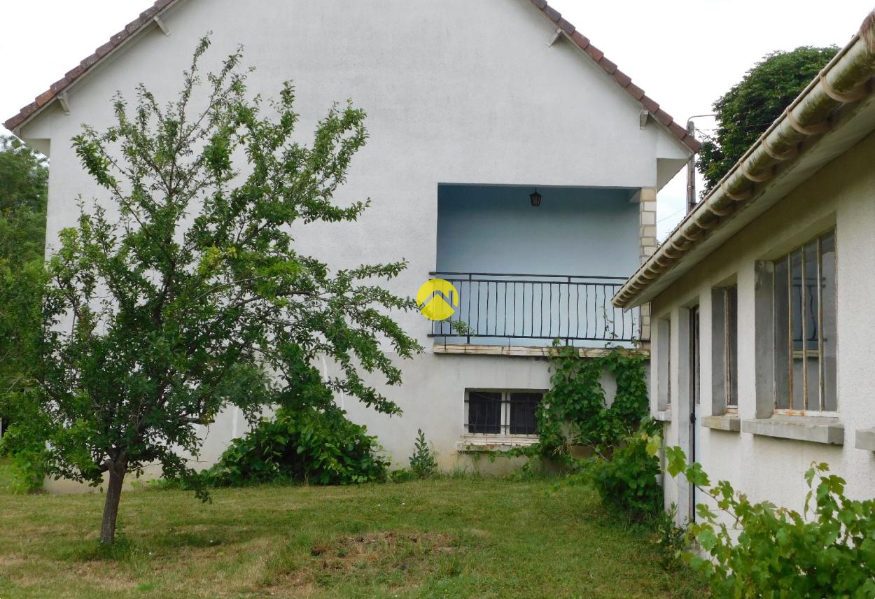 Maison 4 pièces 79 m² · à Graçay · 79 m² · 77 000 €