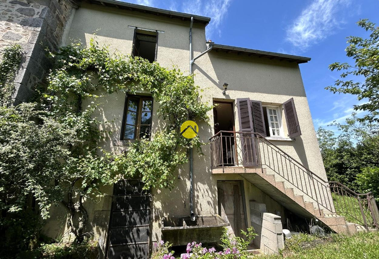 Maison 4 pièces 110 m² · à Le Grand-Bourg · 110 m² · 82 500 €