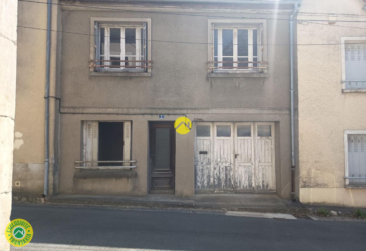 MAISON VILLE A RENOVER