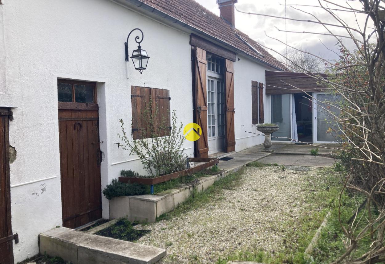Maison 5 pièces 99 m² · à 20 Mn de Blet · 99 m² · 93 500 €