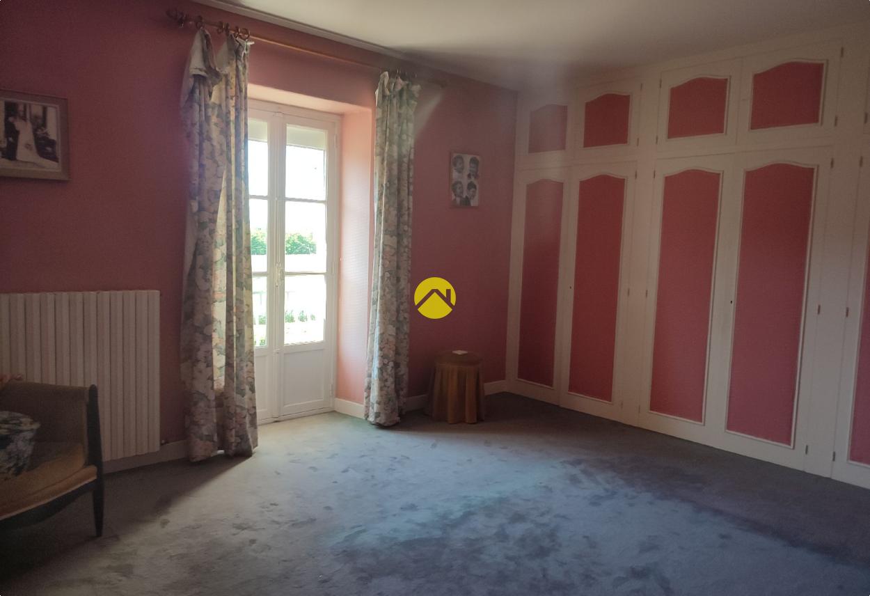 Maison 8 pièces 314 m² à Saint-Martin-d'Auxigny, photo 10