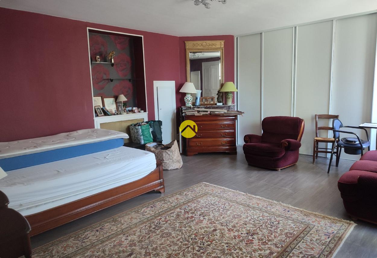 Maison 8 pièces 314 m² à Saint-Martin-d'Auxigny, photo 8