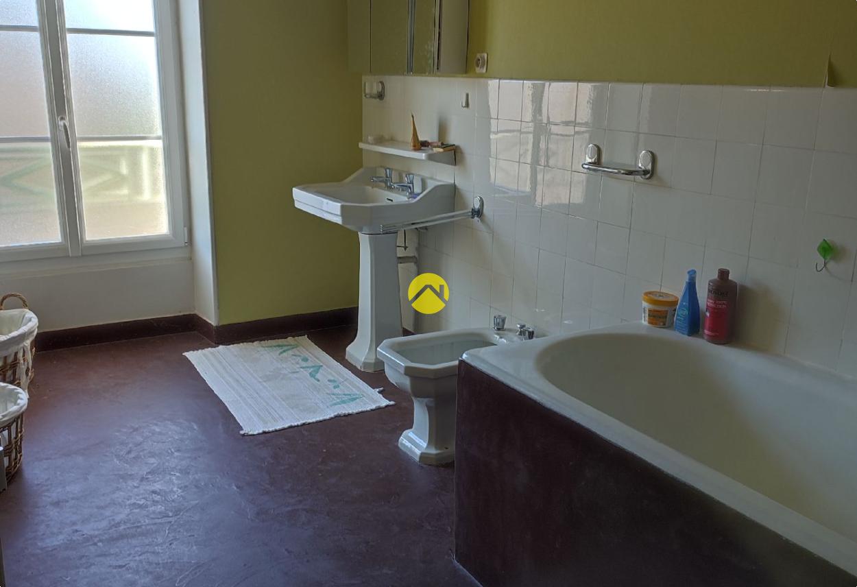 Maison 8 pièces 314 m² à Saint-Martin-d'Auxigny, photo 13