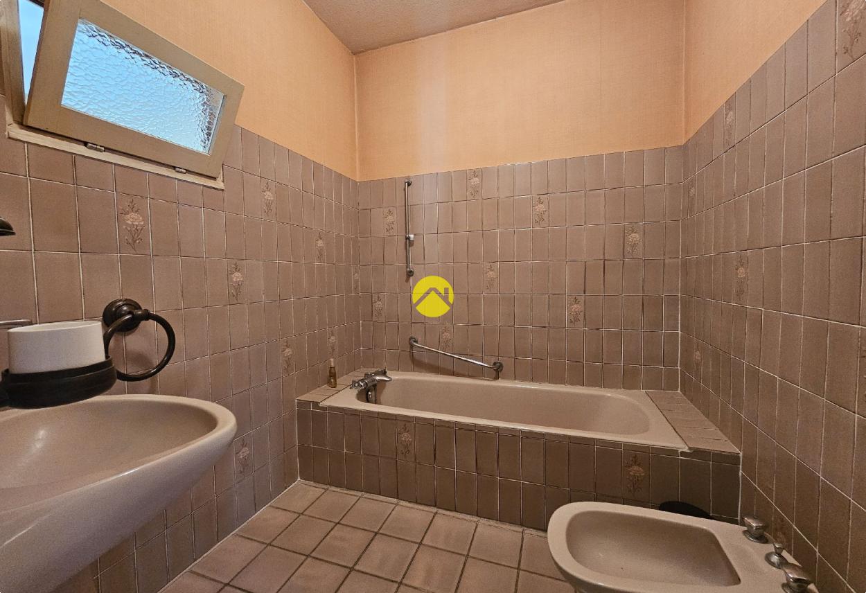Maison 6 pièces 166 m² à Cosne-d'Allier, photo 9