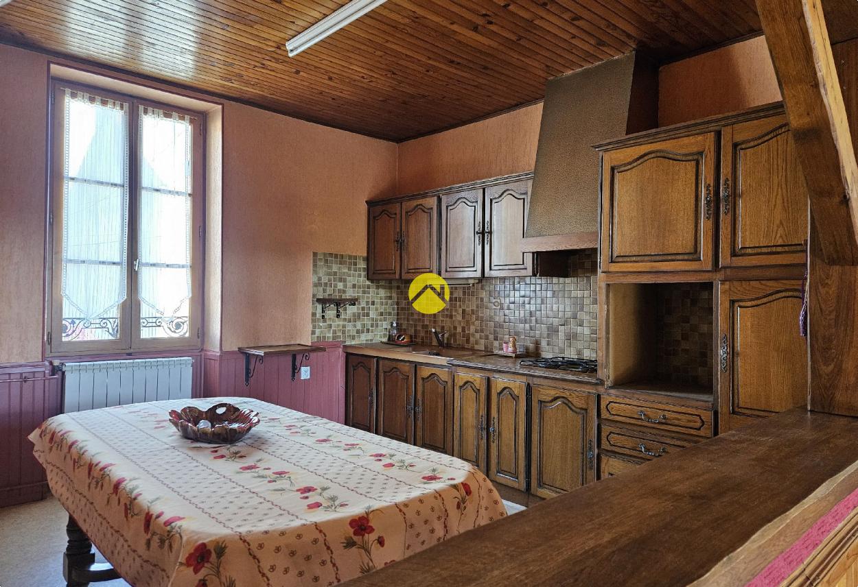 Maison 6 pièces 166 m² à Cosne-d'Allier, photo 12