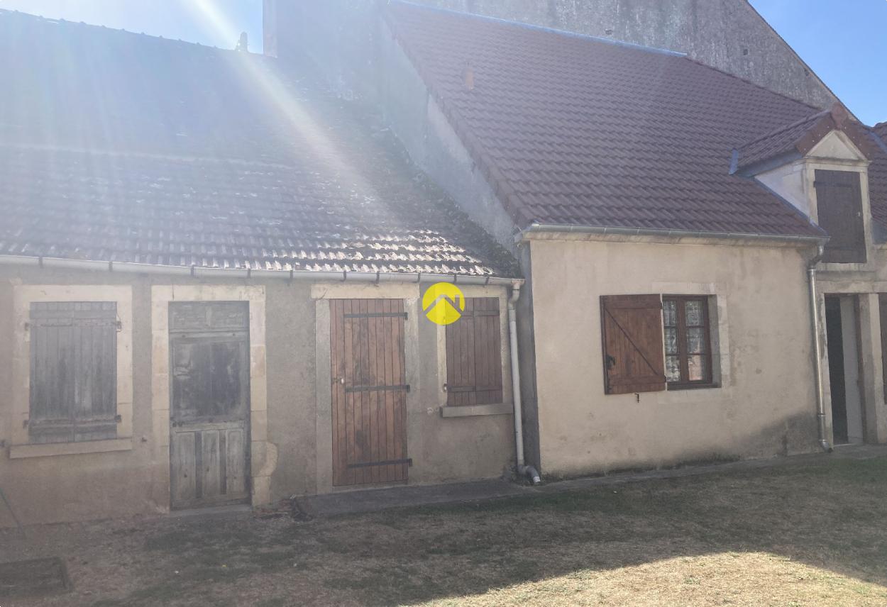 Maison 3 pièces 72 m² · à Blet · 72 m² · 40 000 €
