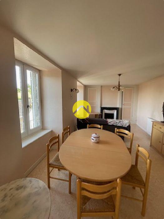 Appartement 11 pièces 111 m² à Pierrefort, photo 17