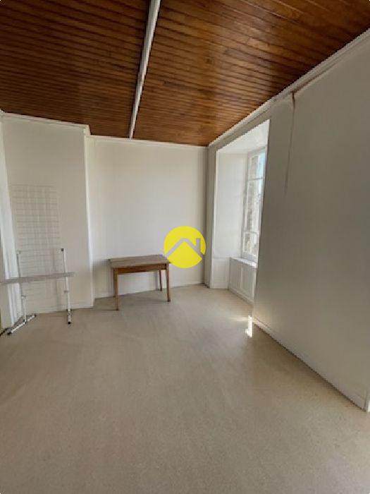 Appartement 11 pièces 111 m² à Pierrefort, photo 20