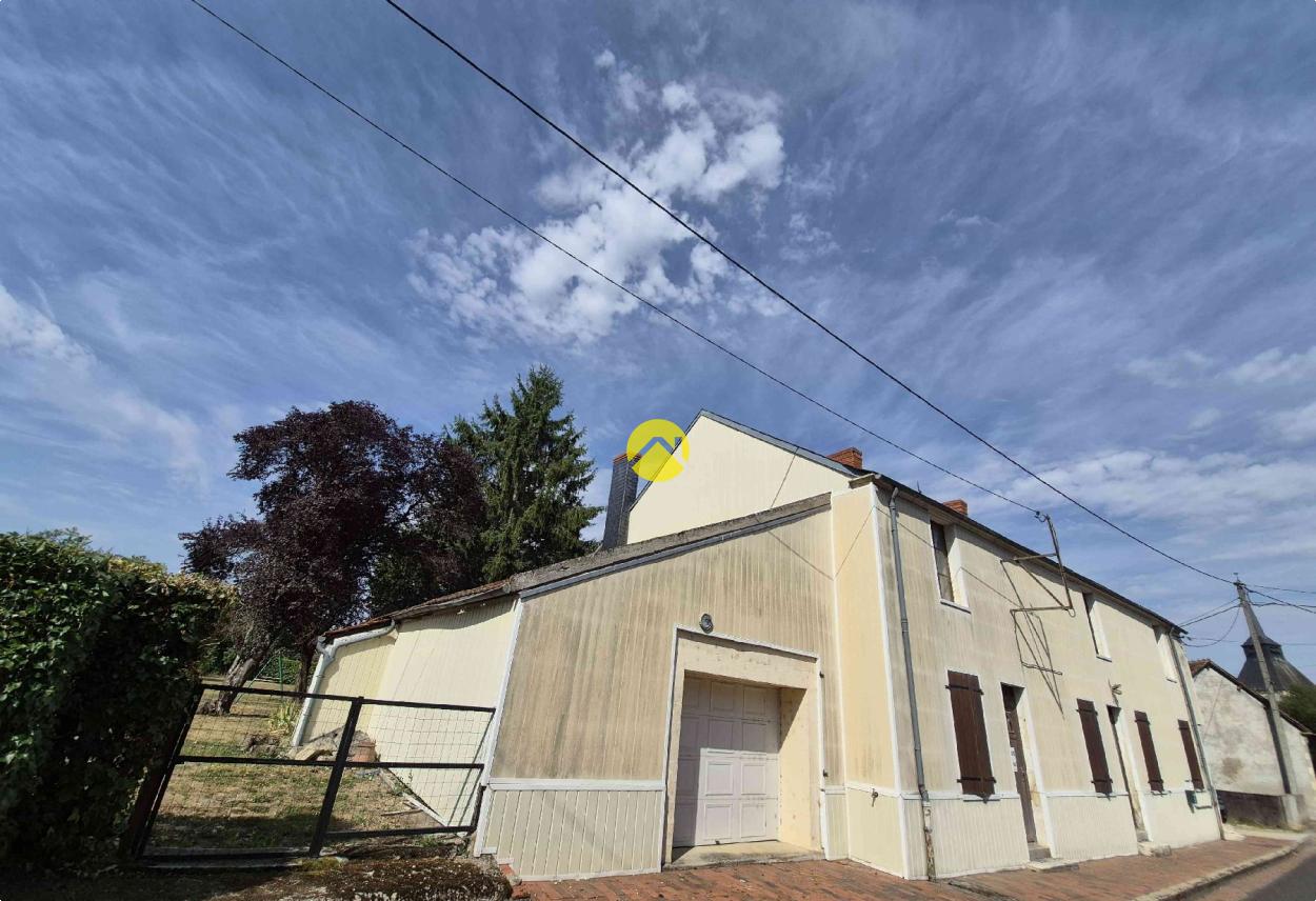 Maison 8 pièces 150 m² · à Sancoins · 150 m² · 59 000 €