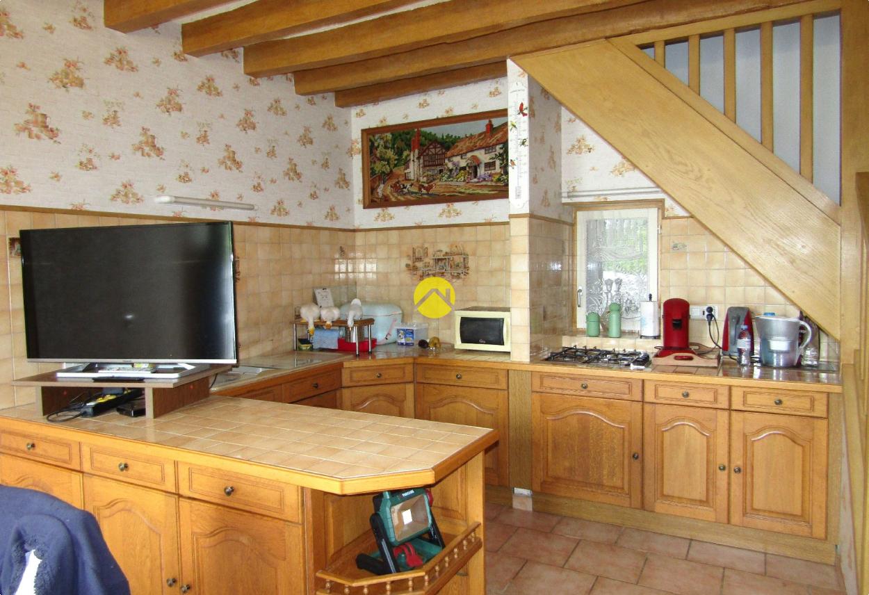 Maison 4 pièces 83 m² à Chisseaux, photo 2