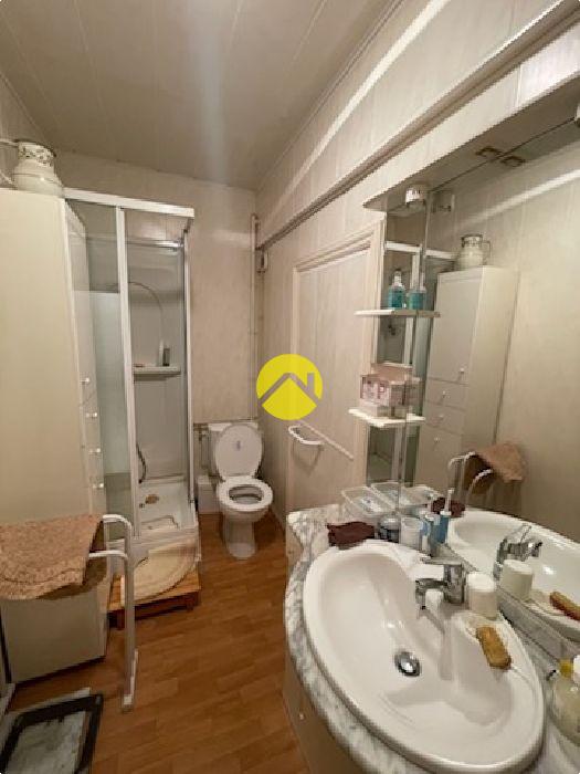 Maison 7 pièces 122 m² à Pierrefort, photo 9