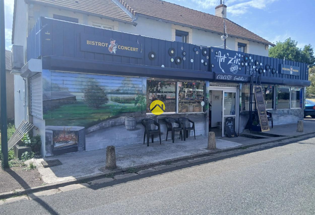 Immeuble 5 pièces 239 m² · à Beffes · 239 m² · 45 000 €