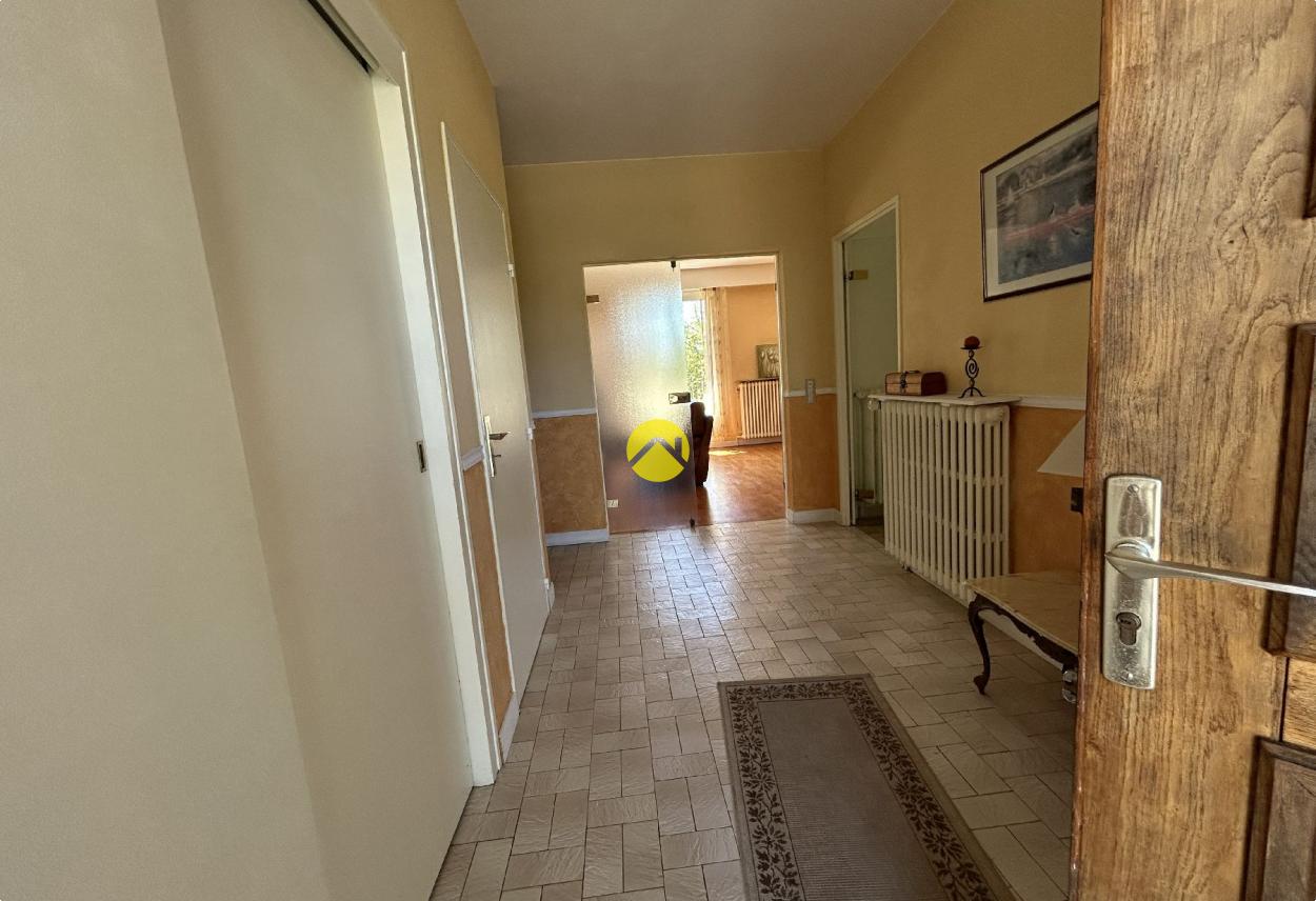 Maison 8 pièces 65 m² à Bénévent l'Abbaye, photo 10