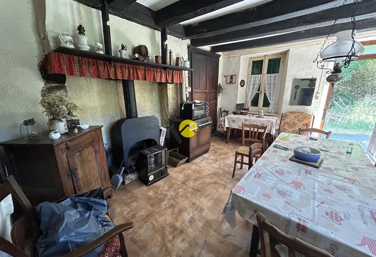 Maison 3 pièces 63 m² à Arrènes, photo 4