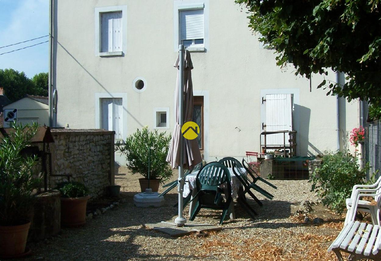 Appartement 8 pièces 143 m² à Saint Florent sur Cher, photo 6