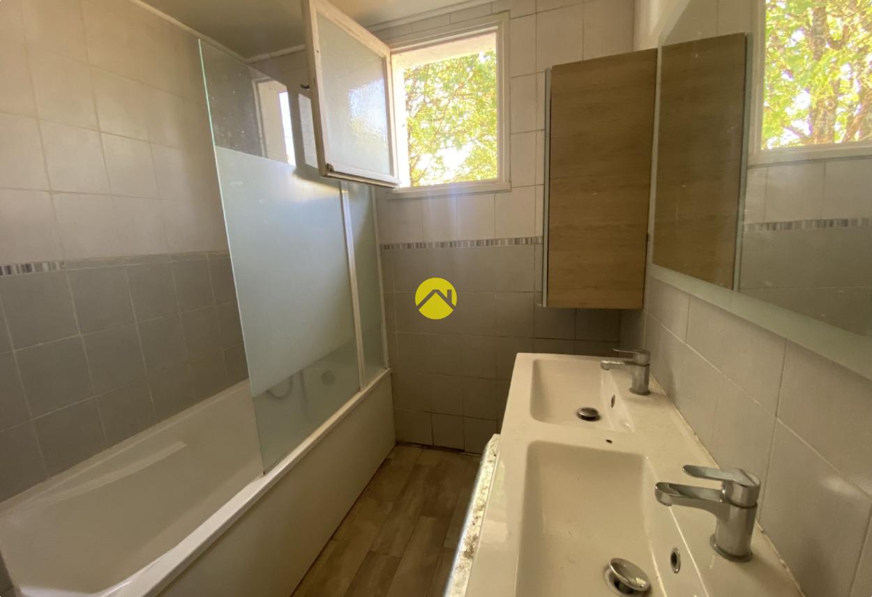 Maison 6 pièces 92 m² à Jouet-sur-l'Aubois, photo 6