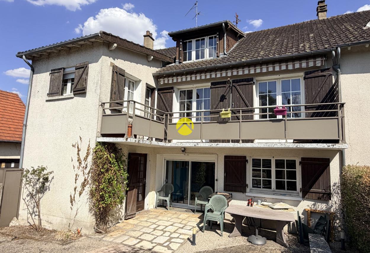 Maison 7 pièces 165 m² · à Chateauneuf sur Cher · 165 m² · 97 000 €
