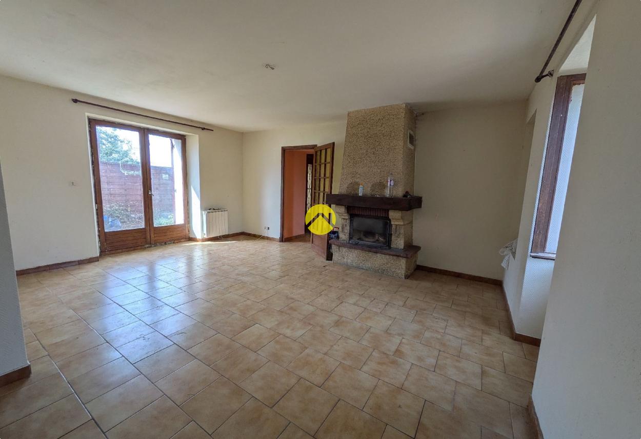 Maison 5 pièces 99 m² à Saint-Angel, photo 3