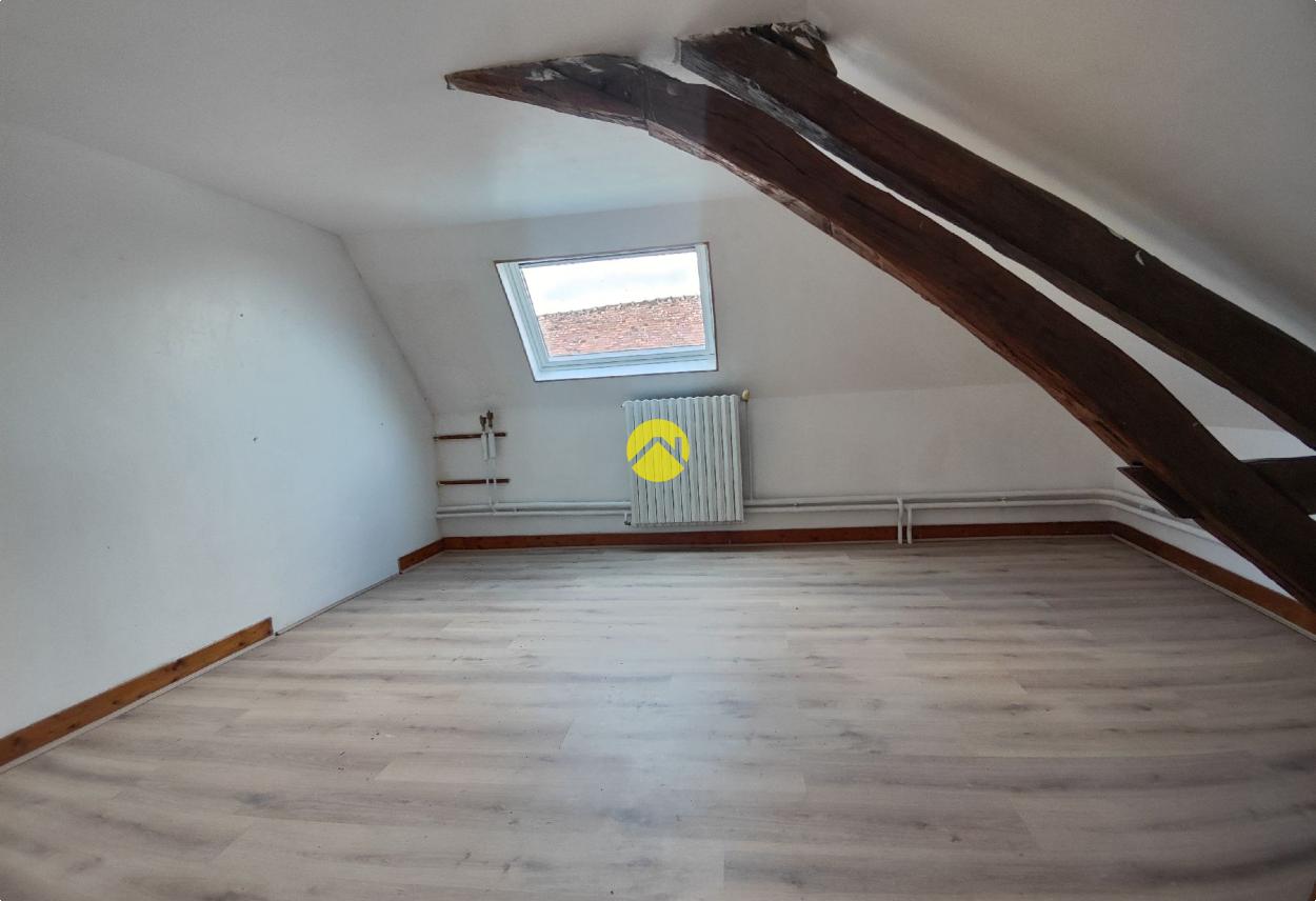 Maison 7 pièces 135 m² à Menetou-Couture, photo 9