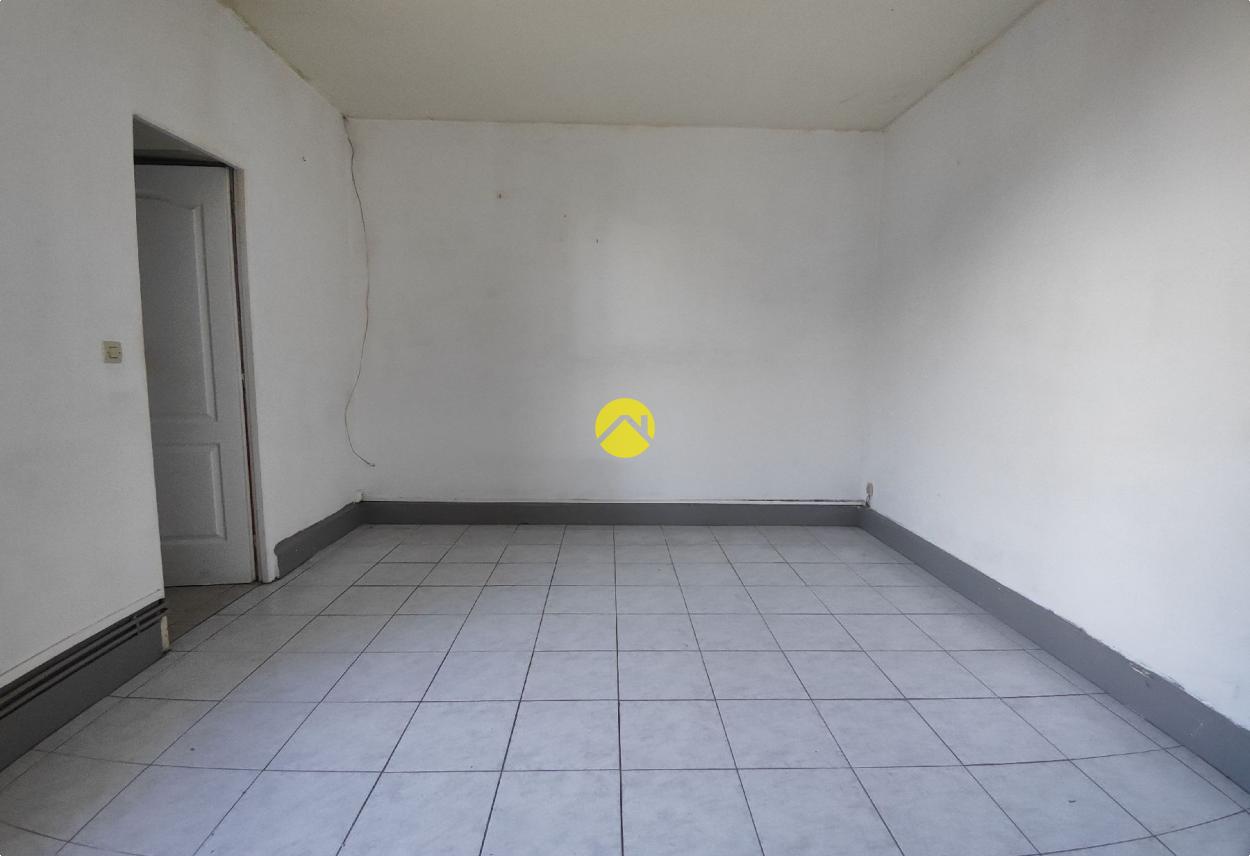 Maison 3 pièces 56 m² à Marseilles-lès-Aubigny, photo 3