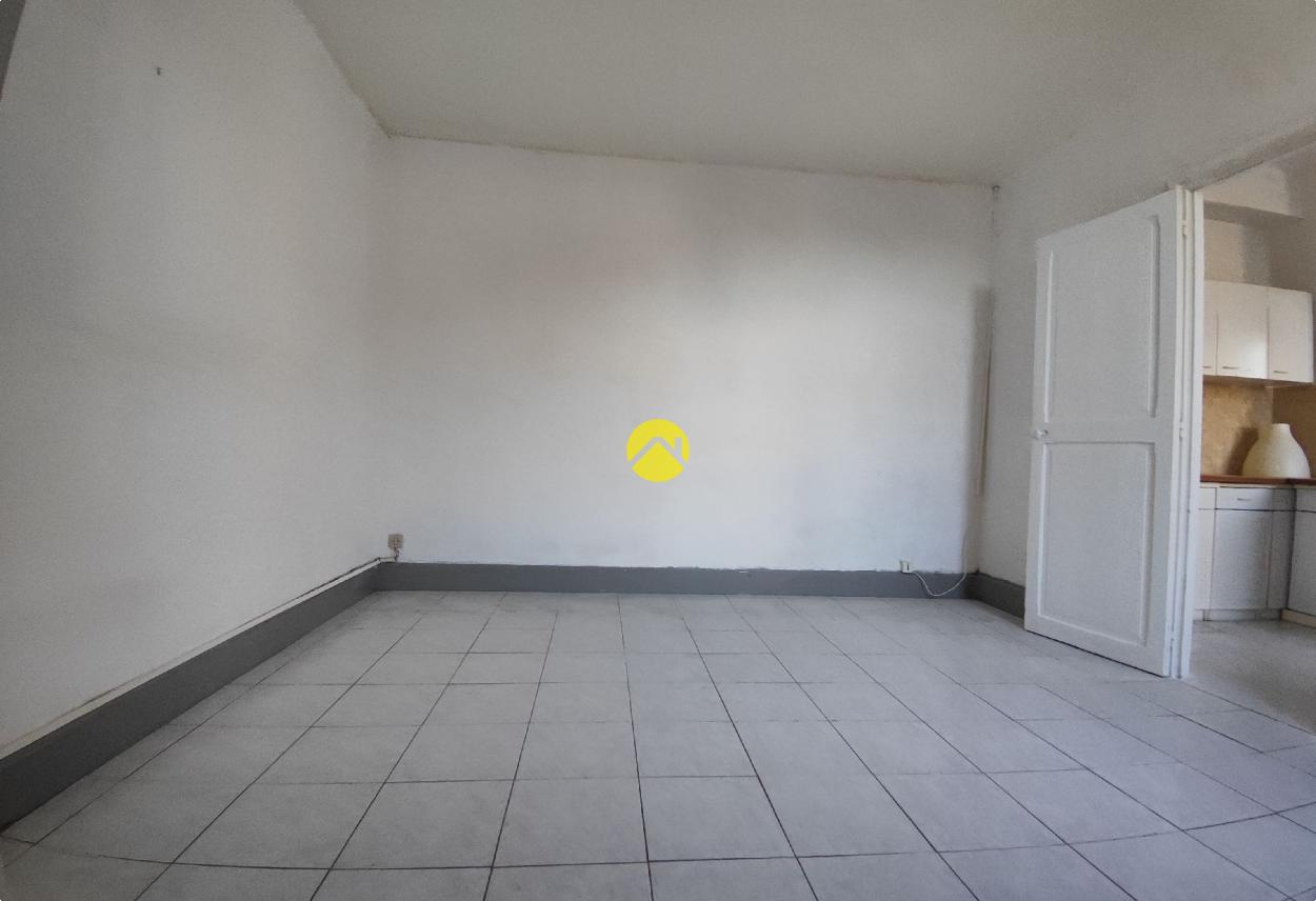 Maison 3 pièces 56 m² à Marseilles-lès-Aubigny, photo 12