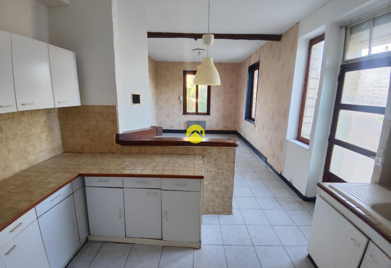 Maison 3 pièces 56 m² à Marseilles-lès-Aubigny, photo 2
