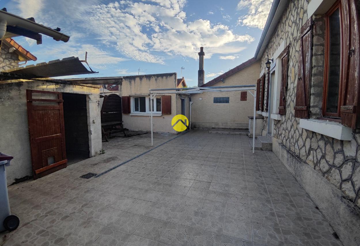 Maison 3 pièces 56 m² à Marseilles-lès-Aubigny, photo 5