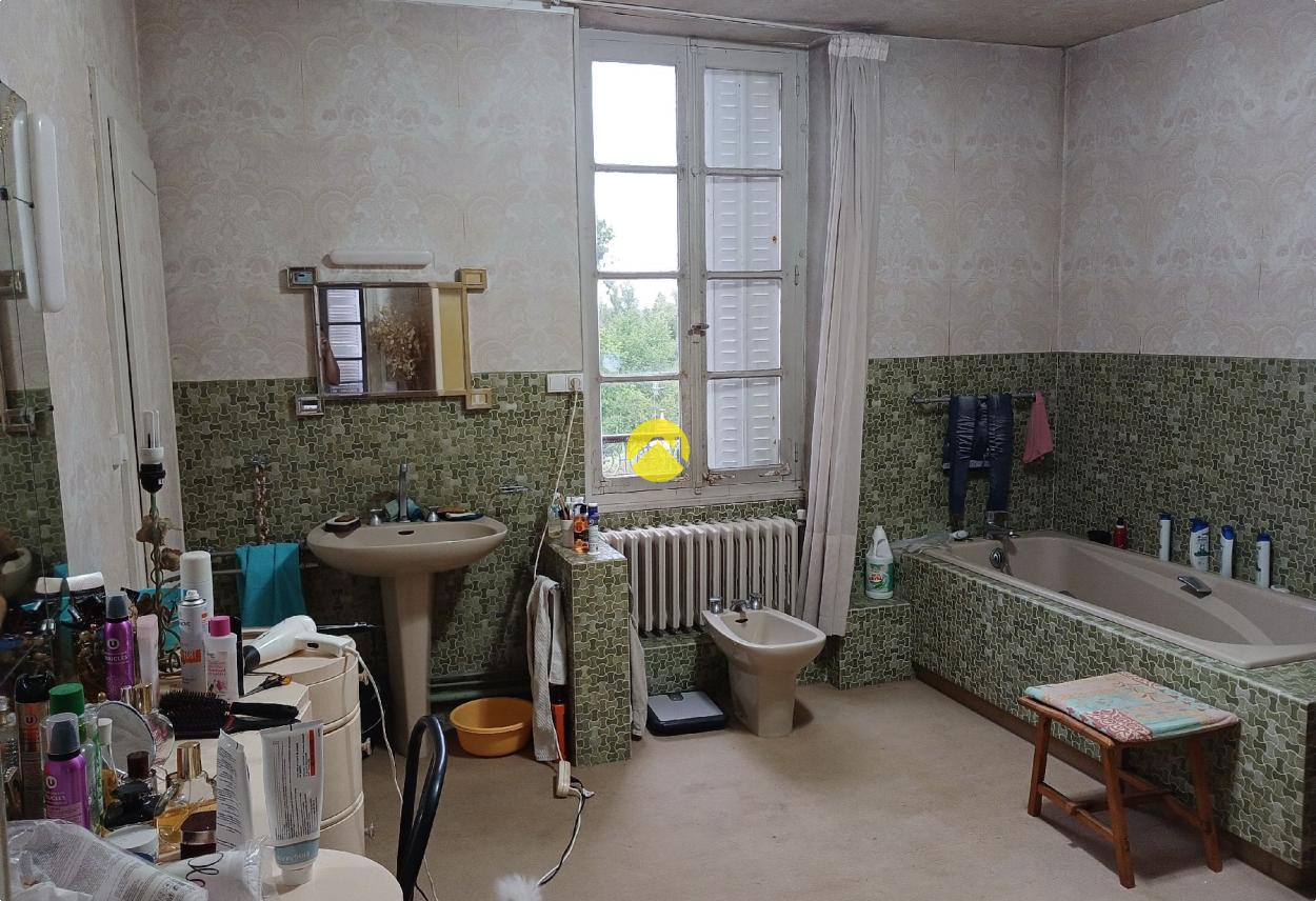 Maison 5 pièces 202 m² à Lurcy-Lévis, photo 7
