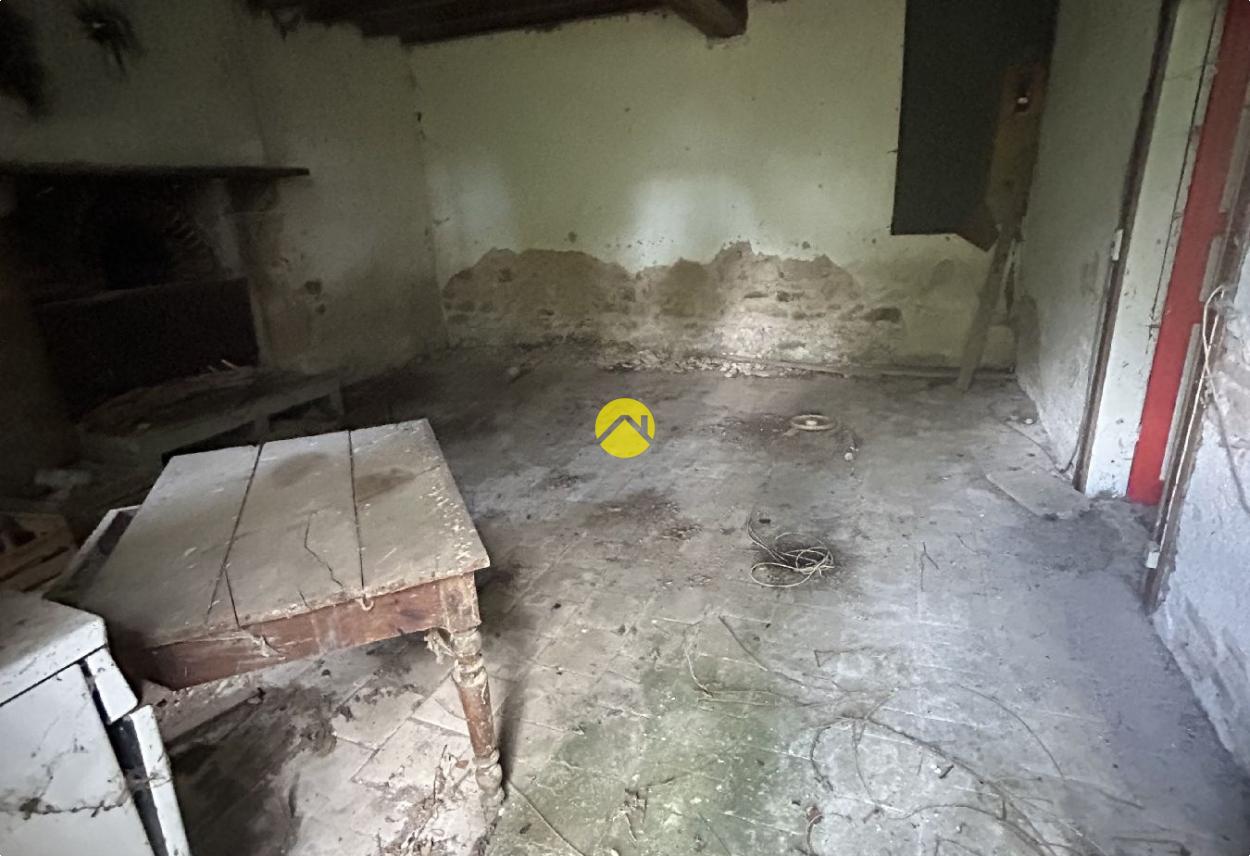 Maison 2 pièces 45 m² à Deux-Chaises, photo 3