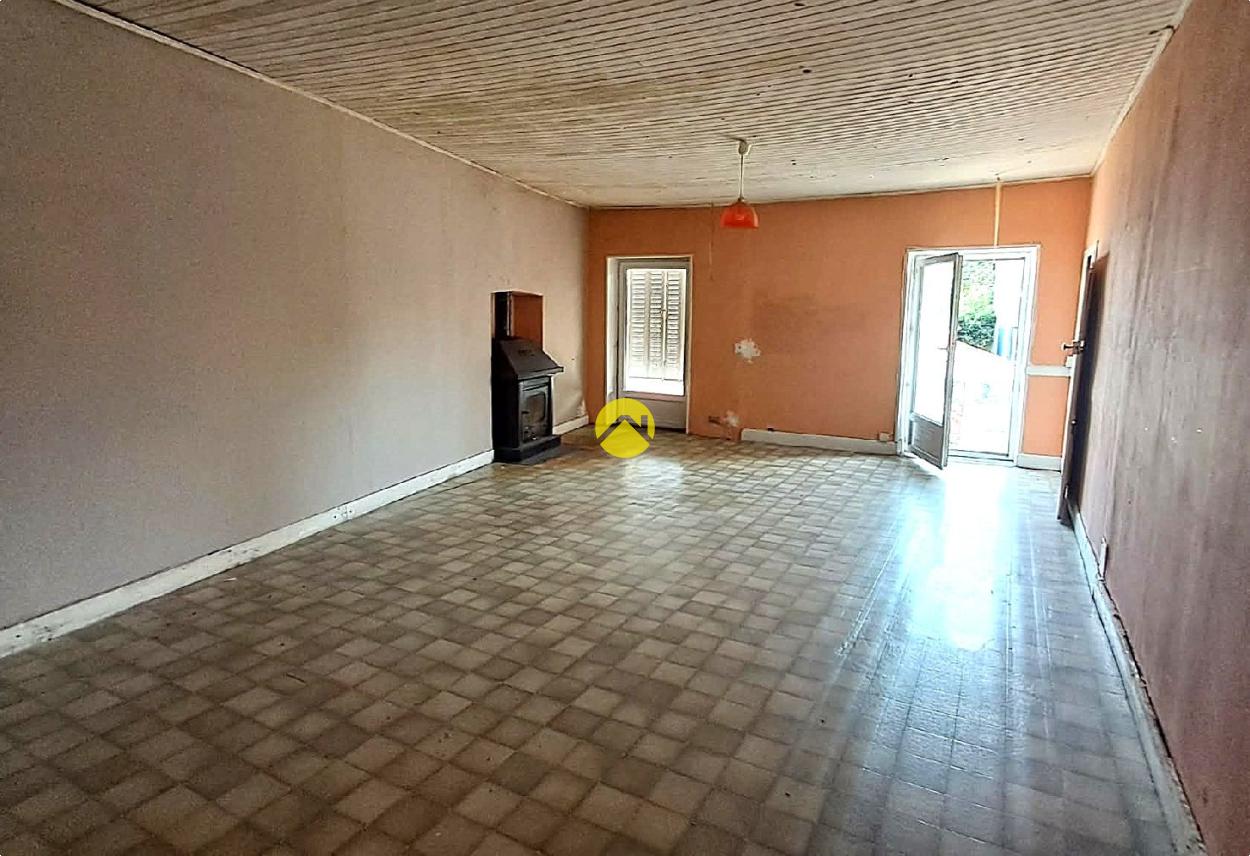 Maison 5 pièces 200 m² à Ygrande, photo 4