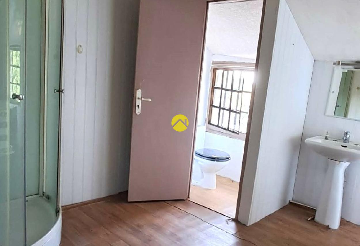 Maison 5 pièces 200 m² à Ygrande, photo 9