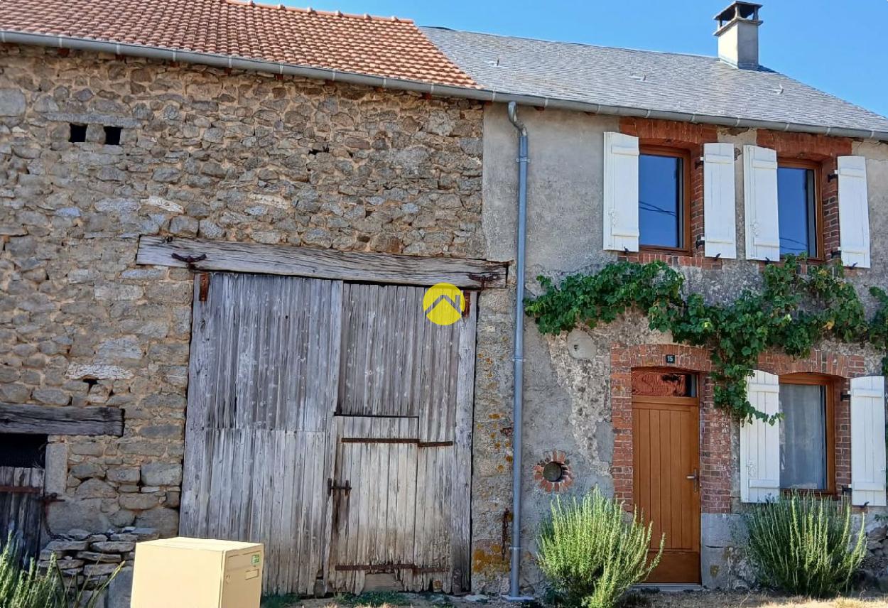Maison 4 pièces 53 m² à Arrênes, photo 3