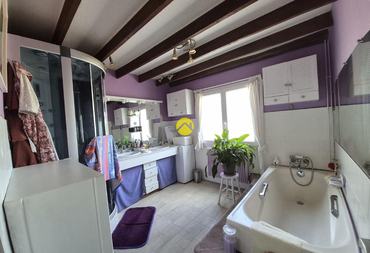 Maison 6 pièces 108 m² à Sancoins, photo 14