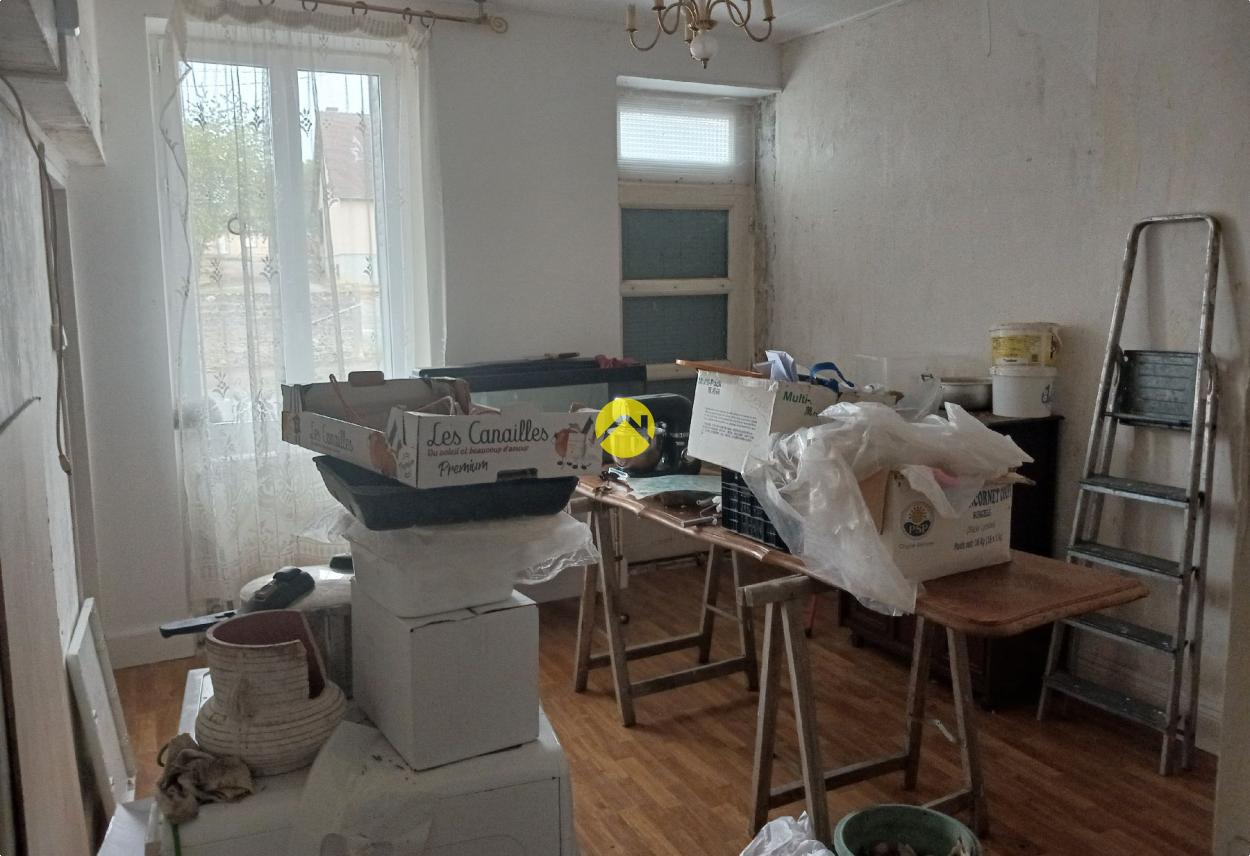 Maison 8 pièces 128 m² à Lurcy-Lévis, photo 11