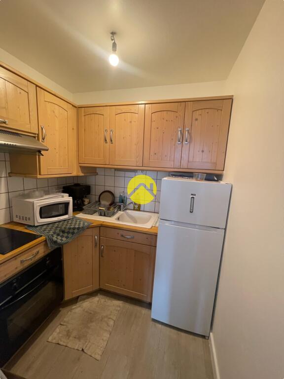 Appartement 2 pièces 34 m² à Pierrefort, photo 2