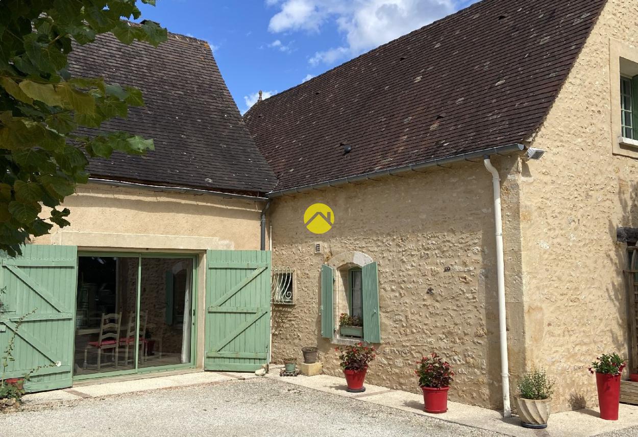 Maison 5 pièces 137 m² à Trémolat, photo 2