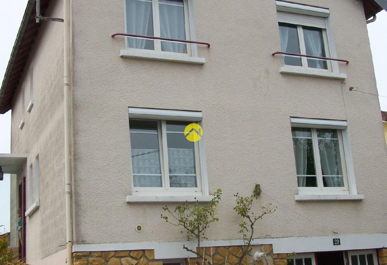 Maison 6 pièces 101 m² · à Bourges · 101 m² · 130 000 €
