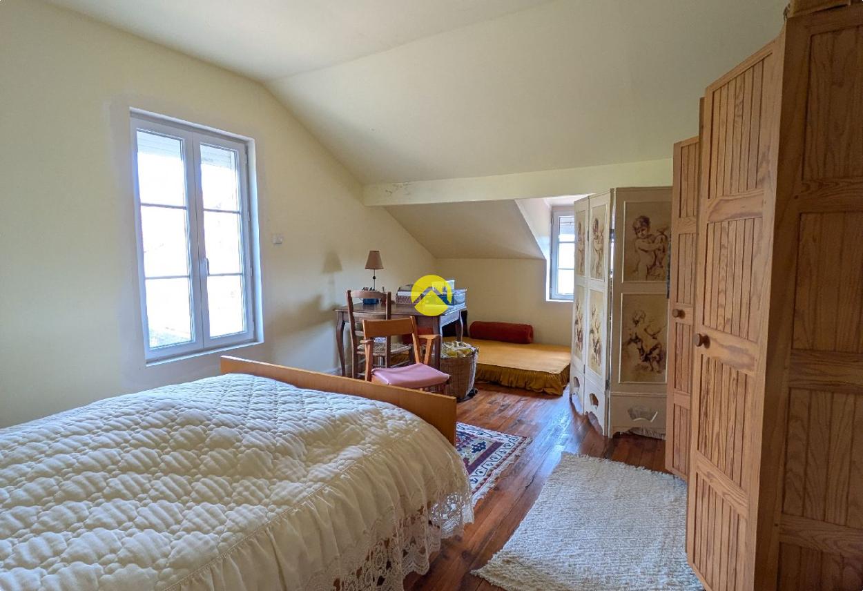 Maison 7 pièces 146 m² à Néris les Bains, photo 4