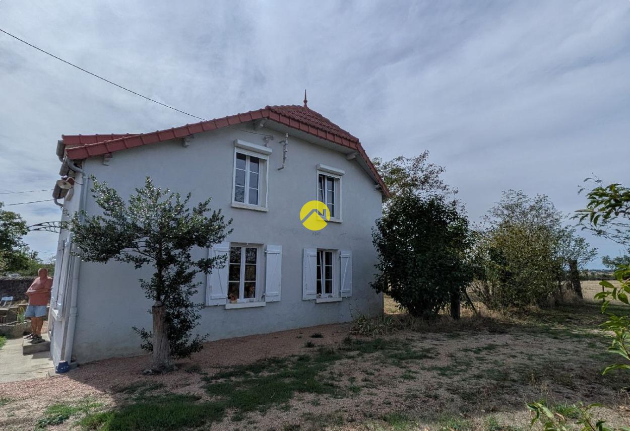 Maison 7 pièces 146 m² à Néris les Bains, photo 2