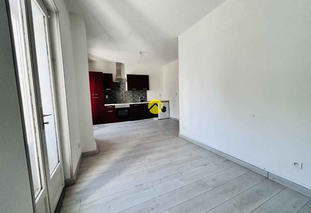 Appartement 3 pièces 53 m² à Neris-les-Bains, photo 4