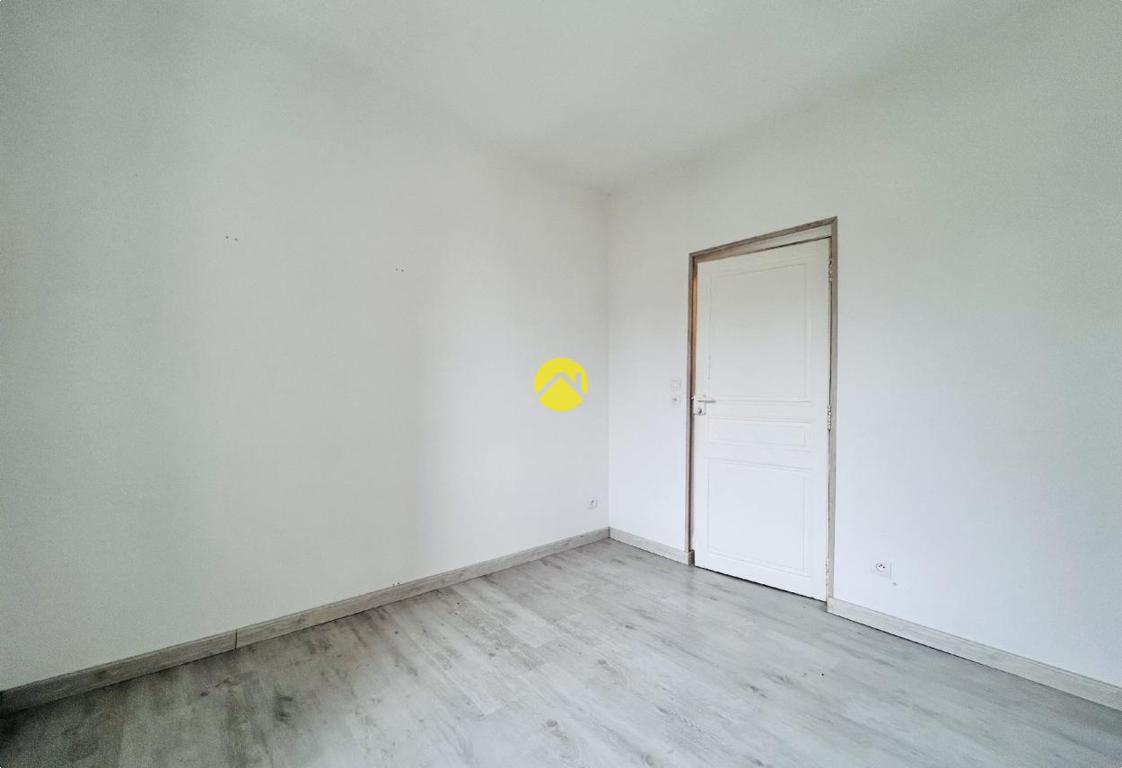 Appartement 3 pièces 53 m² à Neris-les-Bains, photo 8