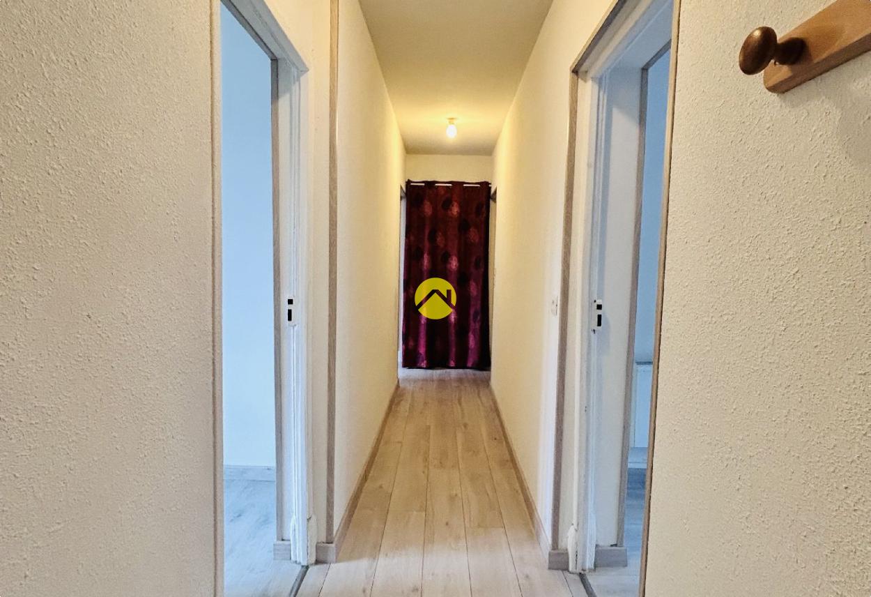 Appartement 3 pièces 53 m² à Neris-les-Bains, photo 11