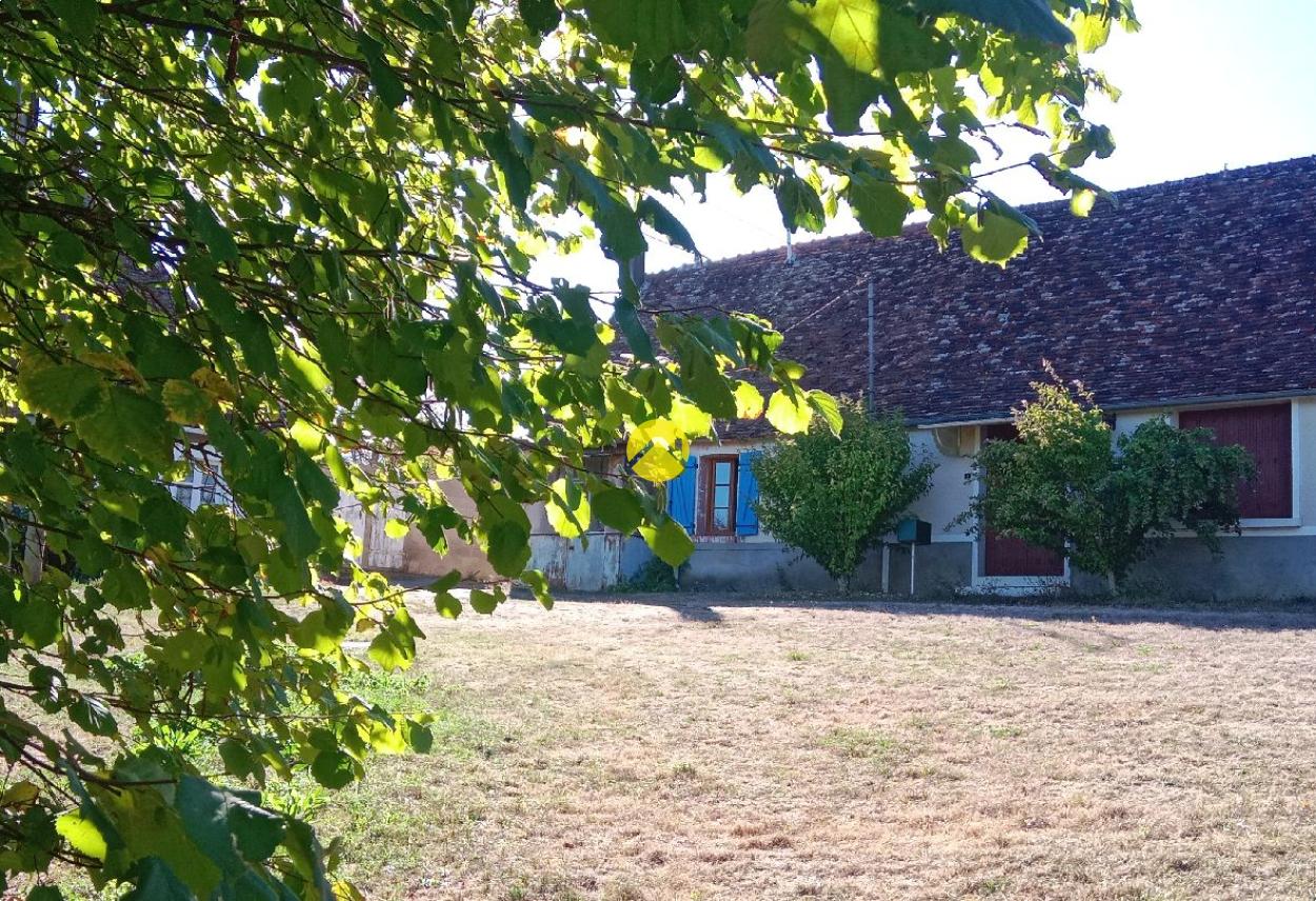 Maison 4 pièces 114 m² à Bélâbre, photo 2