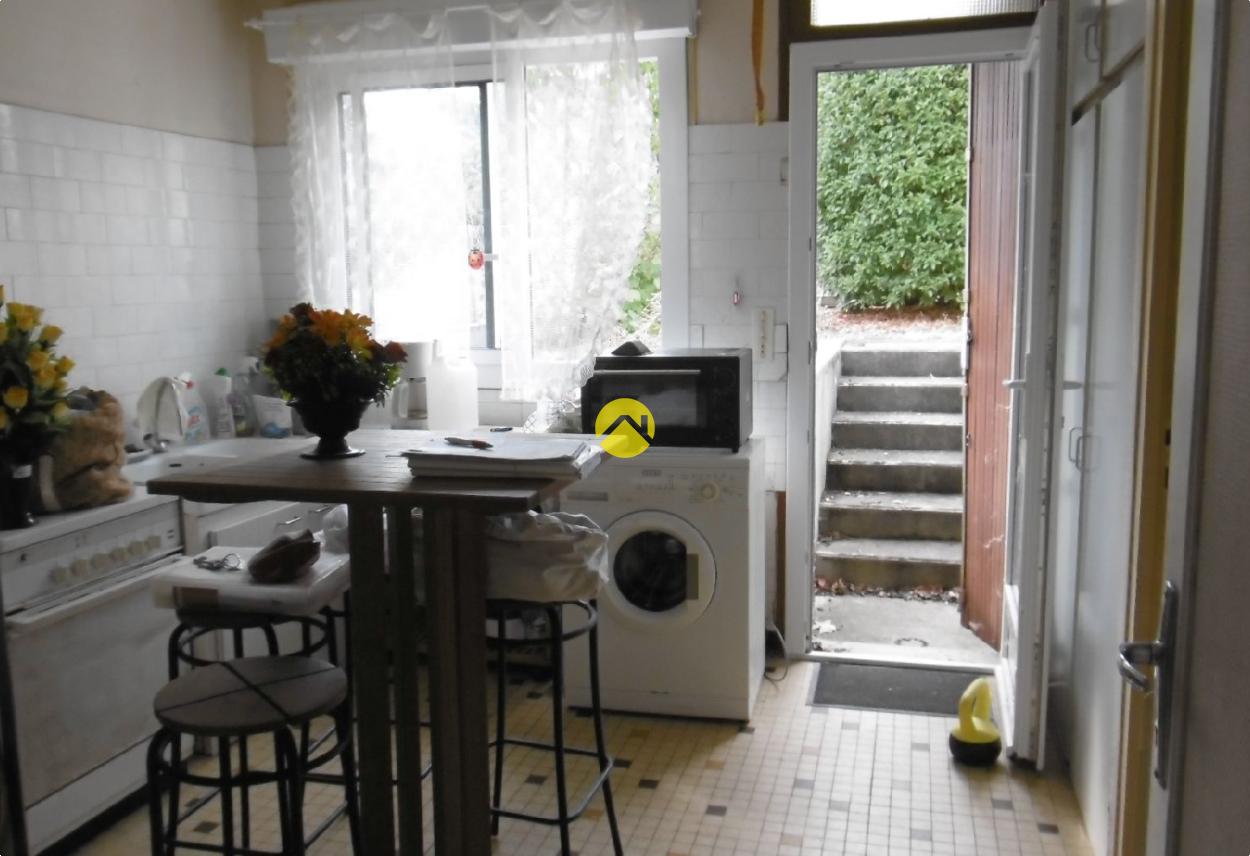 Maison 4 pièces 114 m² à Bélâbre, photo 5