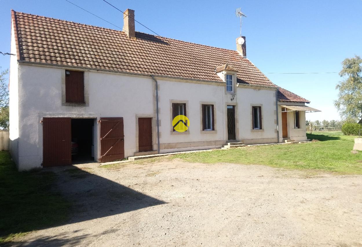 Maison 4 pièces 84 m² · à Saint Amand Montrond · 84 m² · 99 000 €