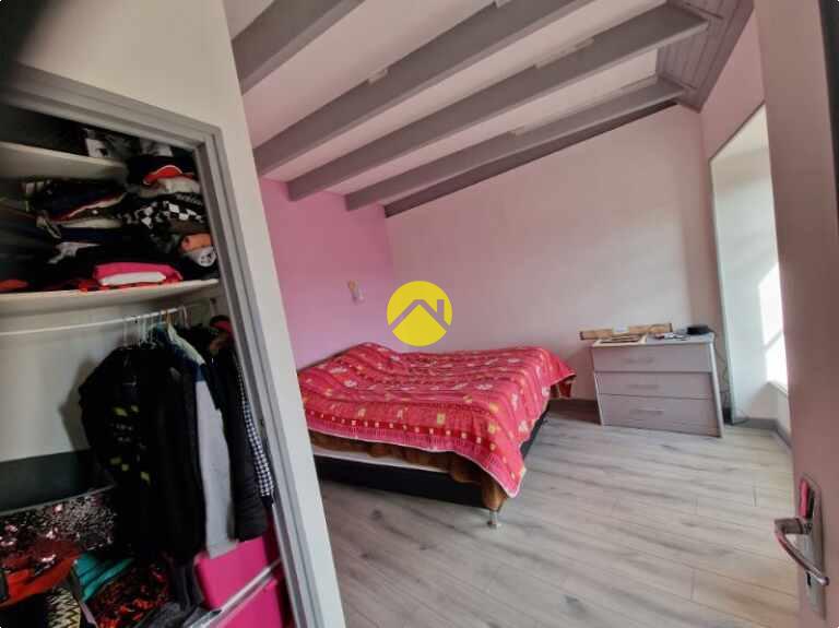Maison 9 pièces 168 m² à Pierrefort, photo 13