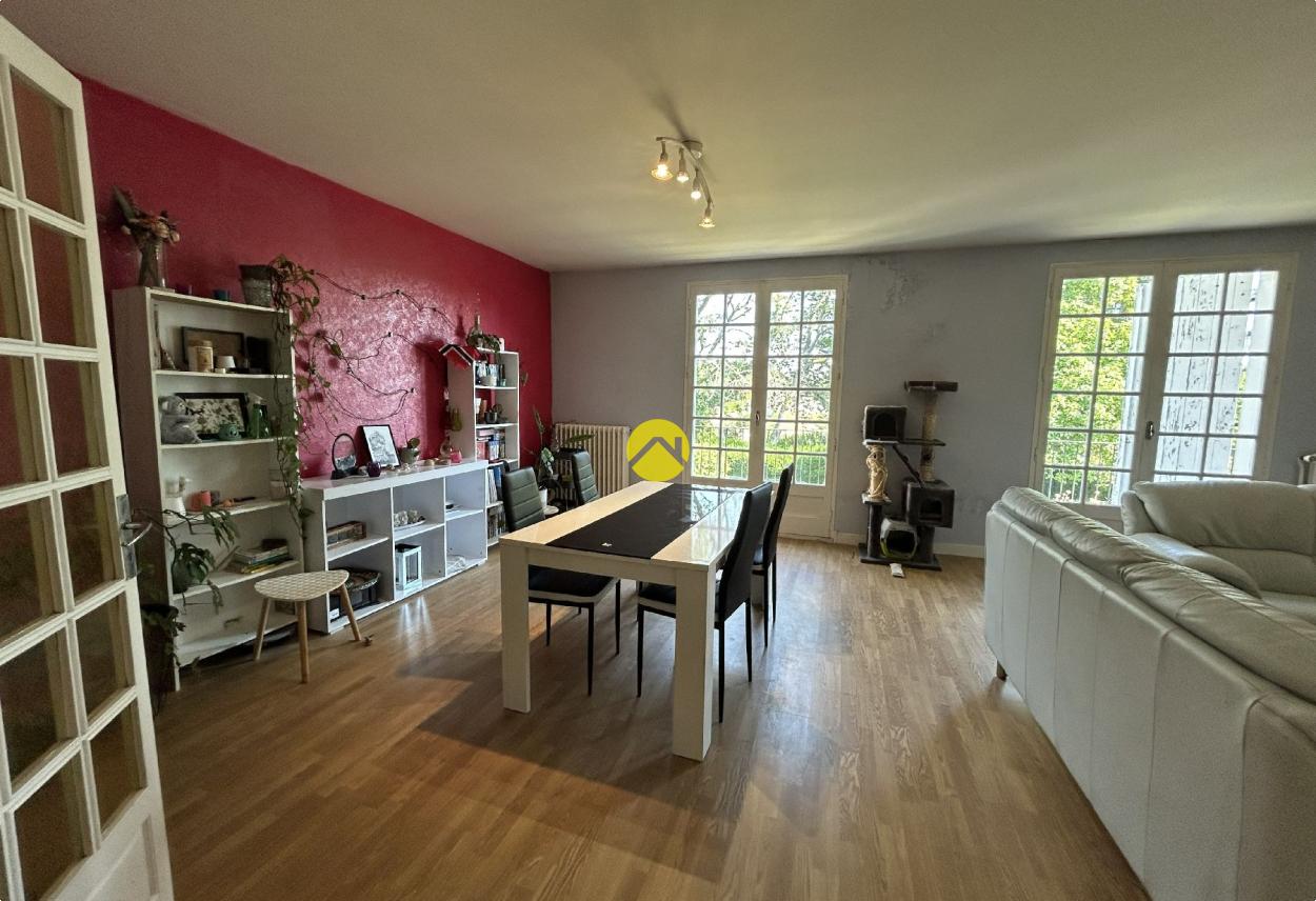 Maison 6 pièces 145 m² à Bénévent l'Abbaye, photo 6