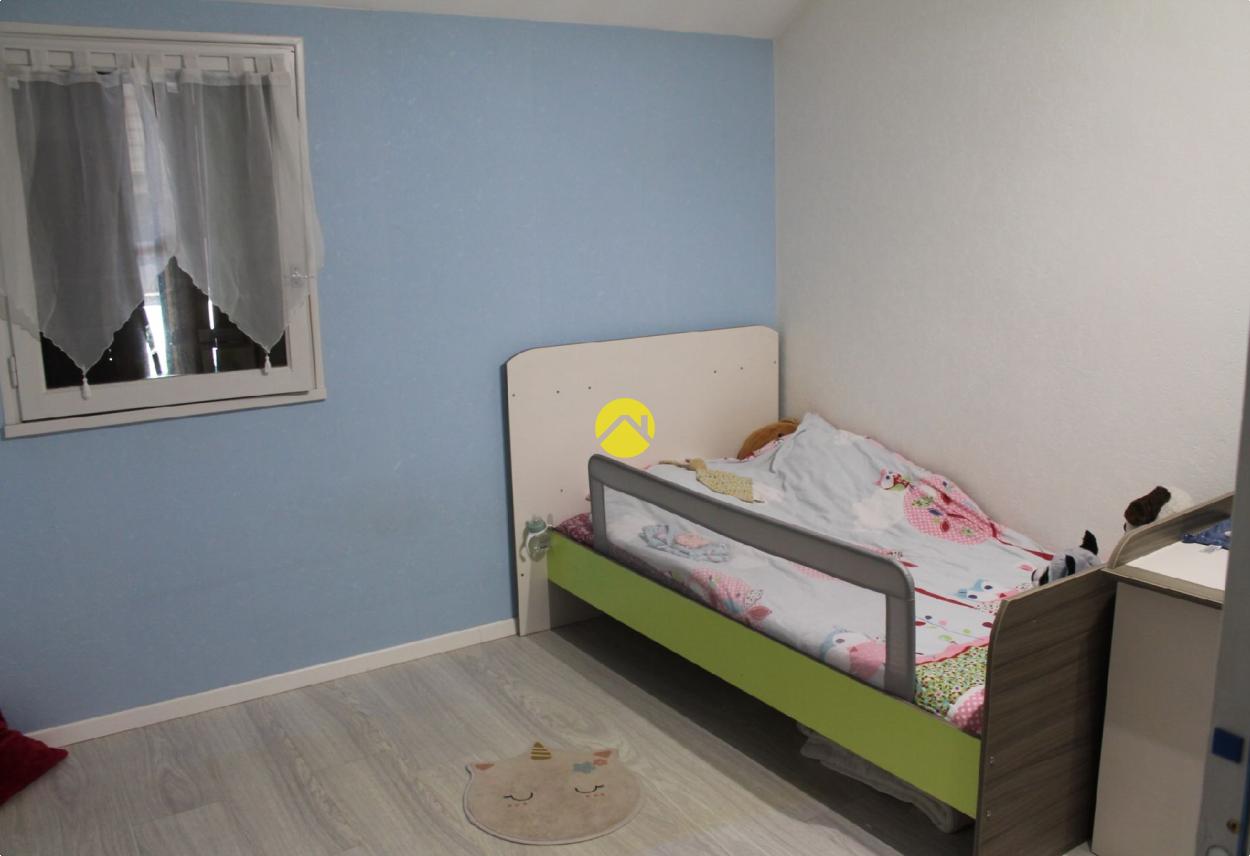 Maison 7 pièces 210 m² à Lafeuillade en Vézie, photo 15